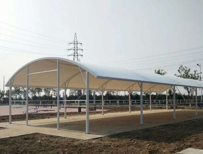 北京膜結(jié)構(gòu)看臺雨棚.jpg 北京膜結(jié)構(gòu)看臺雨棚.jpg